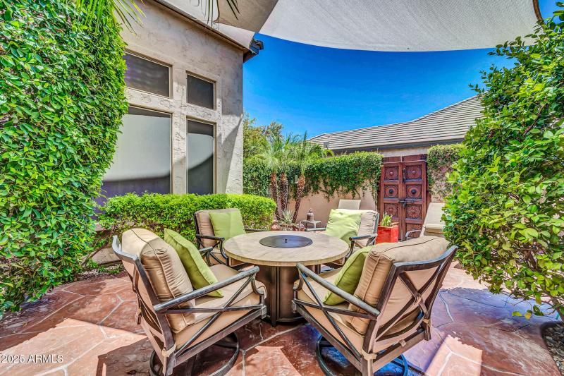 2383 E Zion-76_(2048)