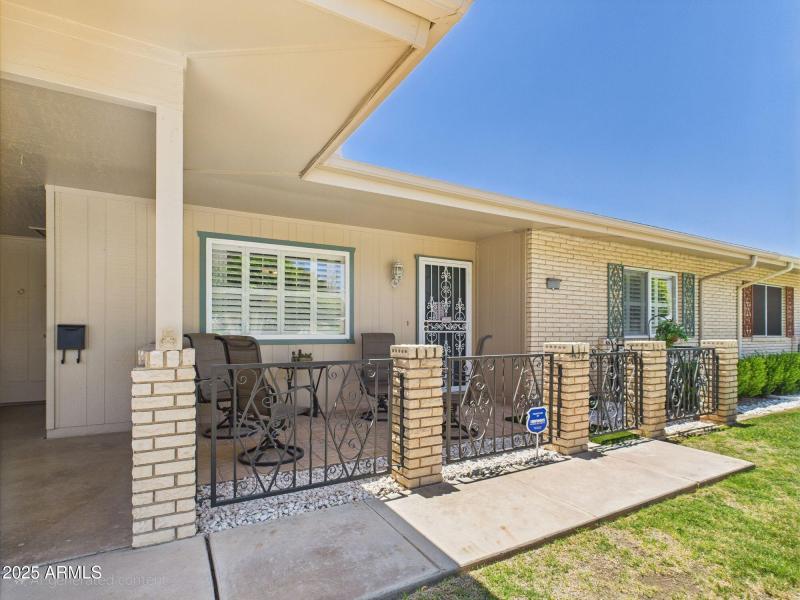 15-web-or-mls-CAM03379G0-PR0127-STILL015