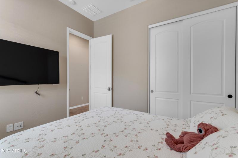 067_a4m_tom jovanovski