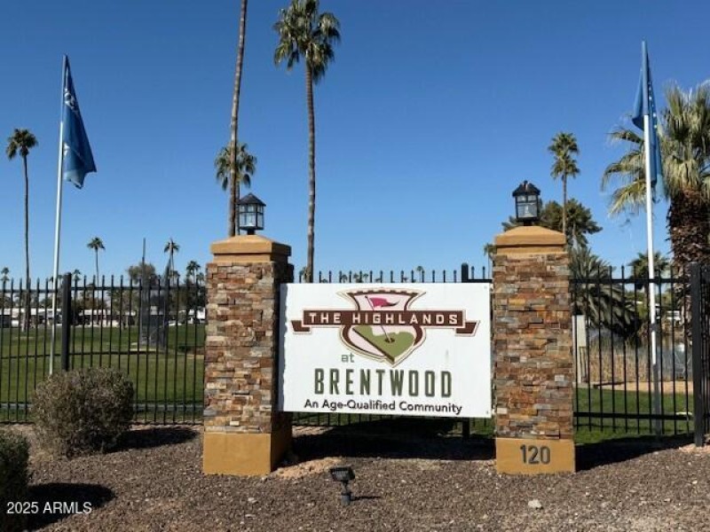 Gated entrance Highlands at Brentwood