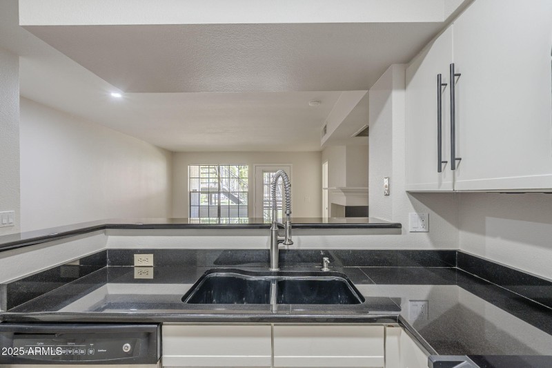 16-web-or-mls-Southern-16