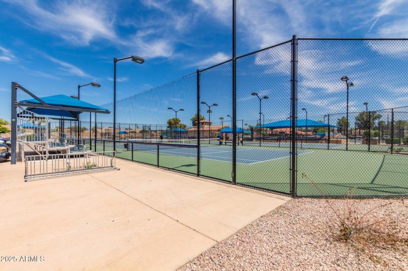 Lighted Tennis Courts Nearby