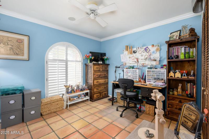 1-web-or-mls-Crocus-1