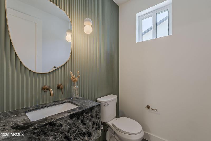 35-web-or-mls-Piccadilly-35