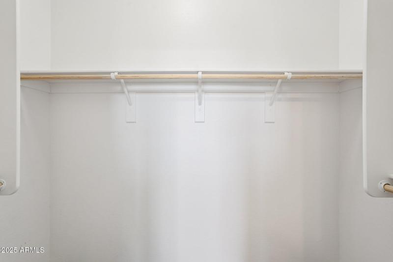 35-web-or-mls-W Encanto Blvd-2106-029