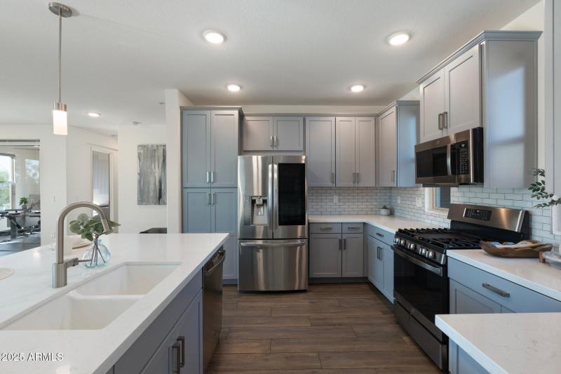 10-web-or-mls-DSC00796