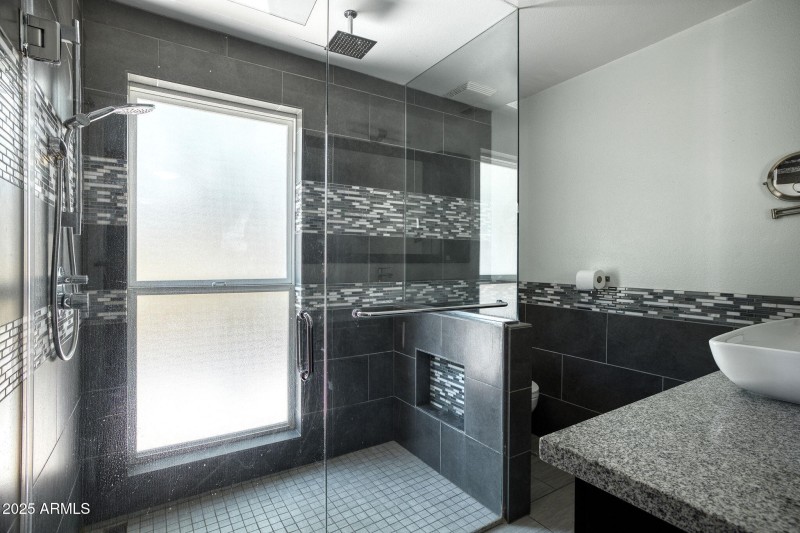 11035 N 37th St Phoenix - 325