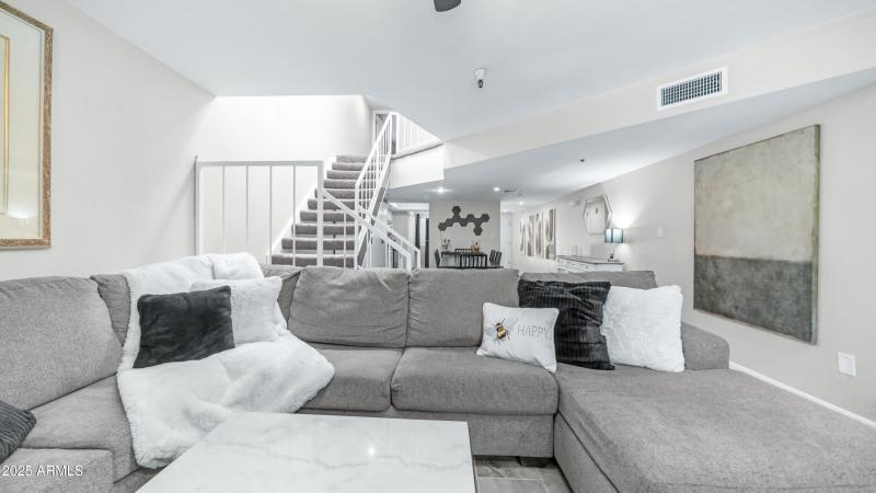 2615 N Hayden Rd Unit 114 Interior Photo