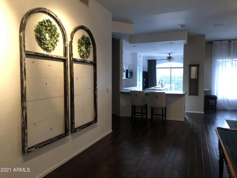 19DE2348-C84E-454C-9F51-E72372B50A43