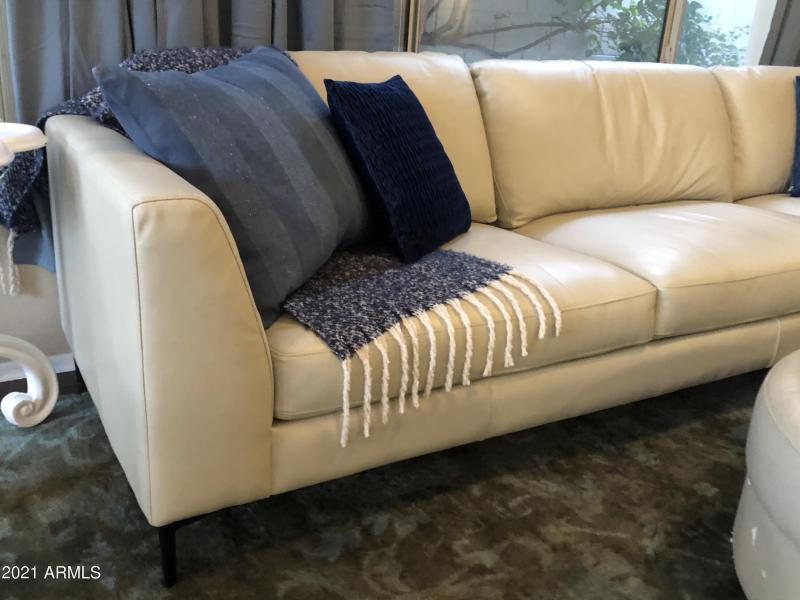 48B662B2-3323-4A24-A717-842D6C70754E