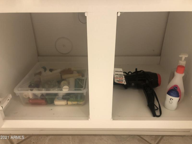 60CC9EF5-30B0-4AE6-B9EE-B9B19AAB1678