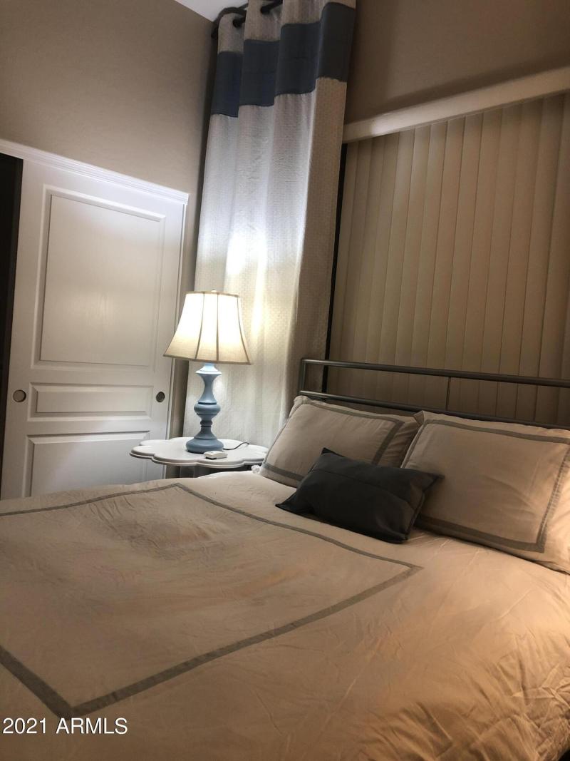 249BE81F-AC7C-4F49-A133-8368B7C756D0