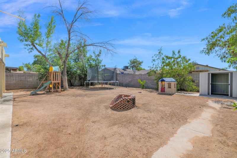 30-web-or-mls-P1235003