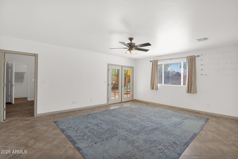 13-web-or-mls-P1234977