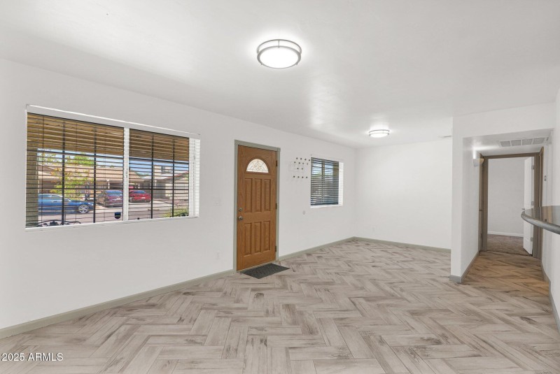 5-web-or-mls-P1234963