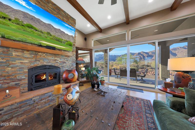 Panoramic Views of Superstitions