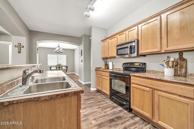 16917 W Sonora St-18_(2048)