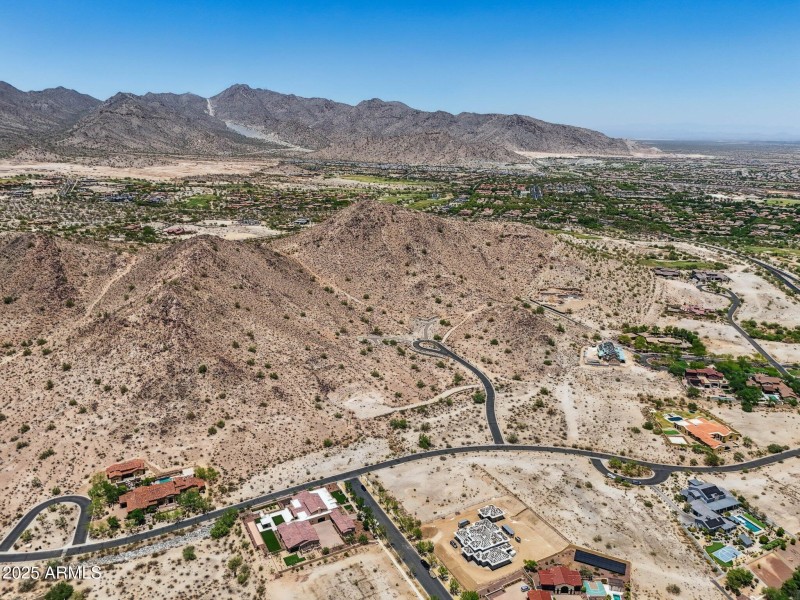 21-web-or-mls-3284-n-highlands-dr