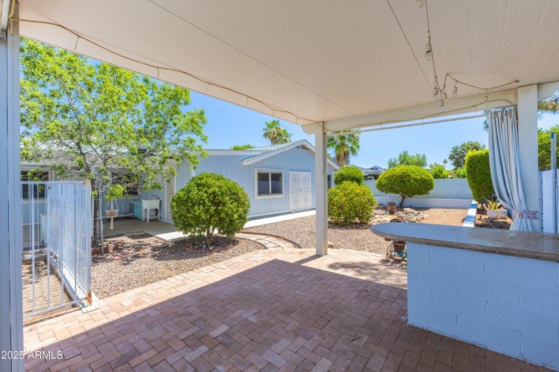 6819 E Grandview Gazebo