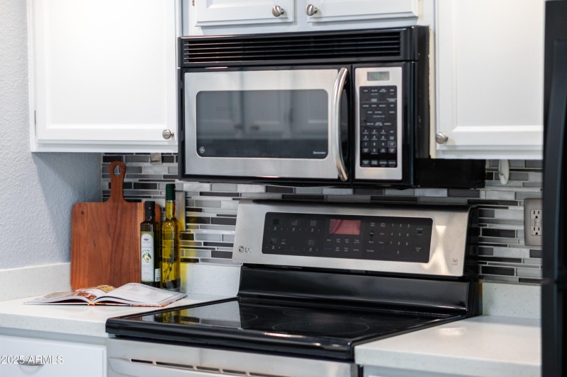 6819 E Grandview Appliances