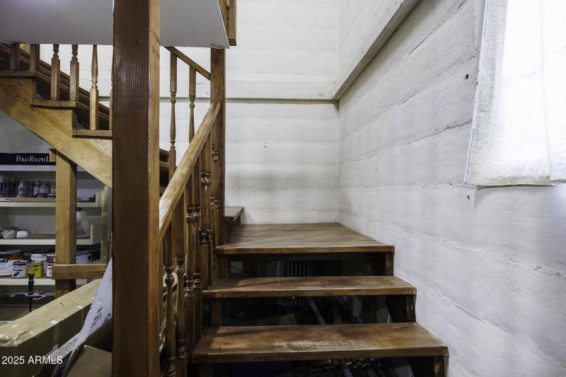 South Stairs Up