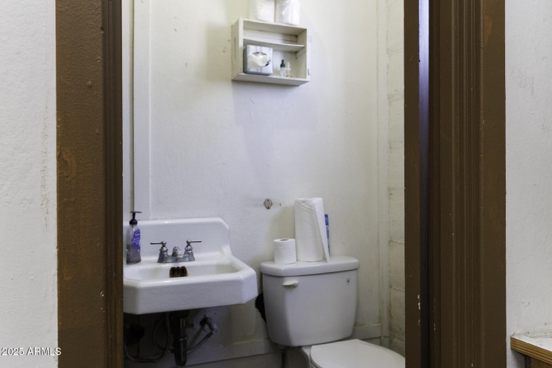 Upstairs Bath