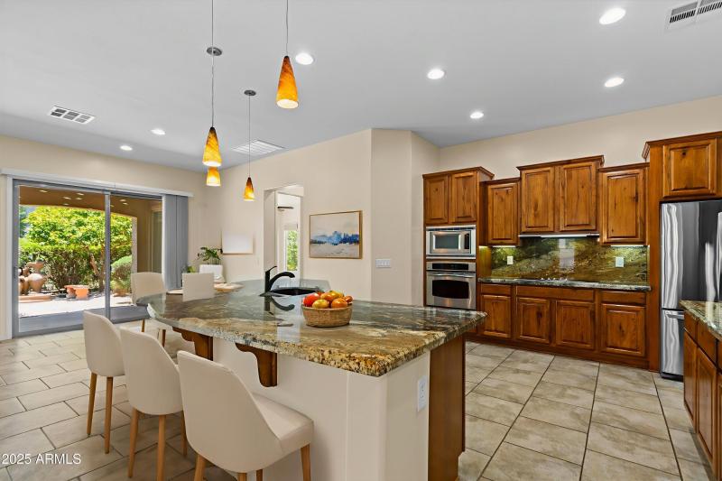 12-DSC02757 - Kitchen - Standard - 4