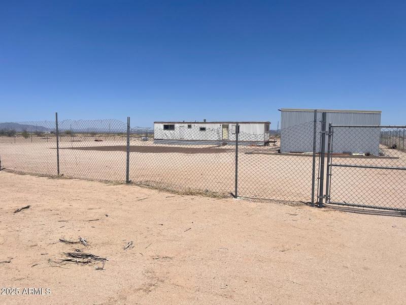 21a71059-b550-439f-b674-6425e7ba83f4