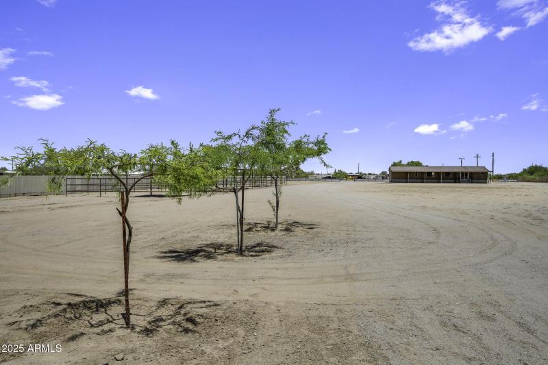 13050 N Breeze Way-44