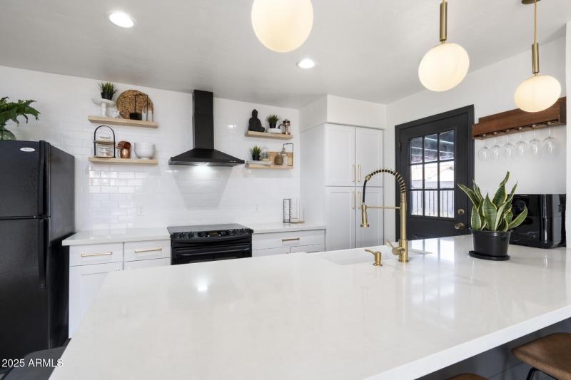 10823 n 109th way (15)