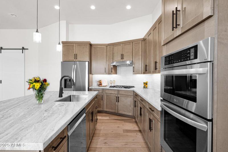 Quartzite Stone Countertops