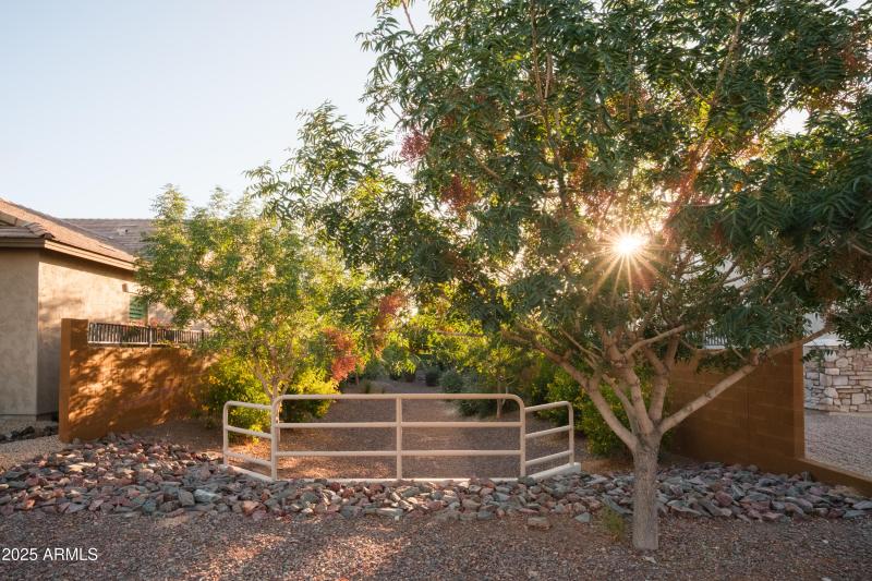 Open Area affords Privacy 40th way