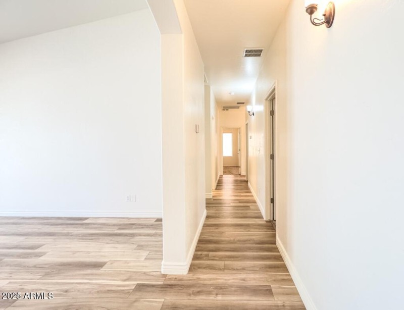 10722 W Quartz Dr (4)