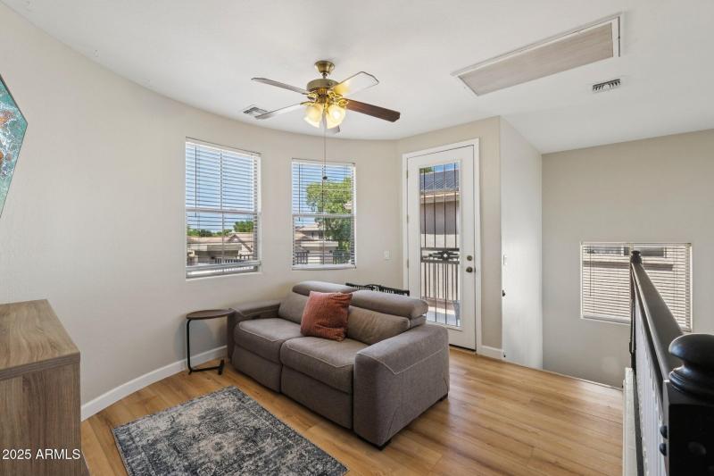 19-web-or-mls-W Saguaro Ln-S2706-017