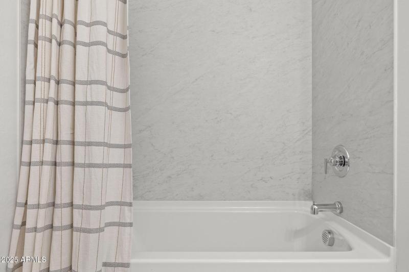 28-web-or-mls-10327-w-luxton-ln-lot-144