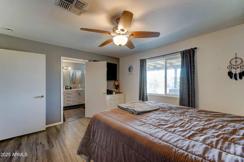 6525 e Fox hollow ln-16