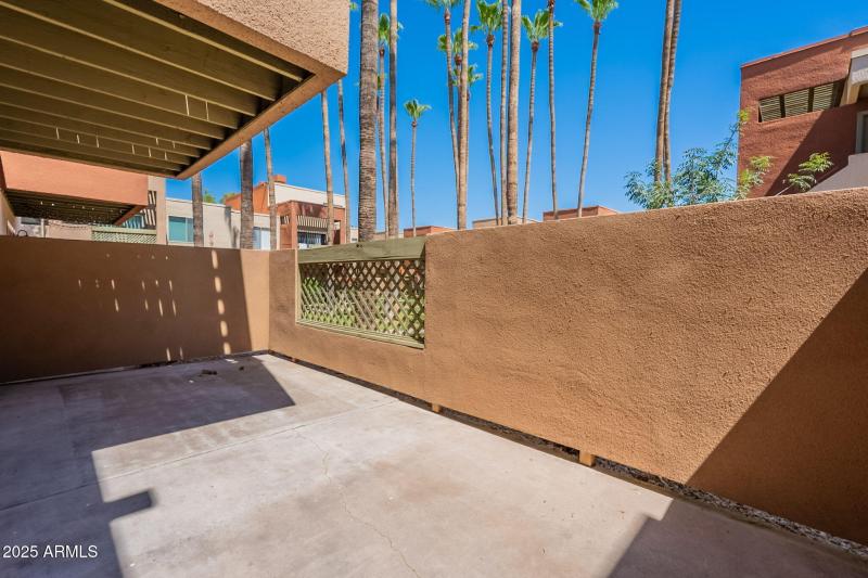 COURTYARD IS JUST ON THE OTHER SIDE