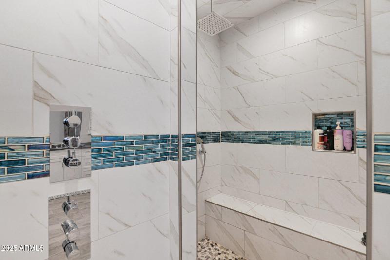 46-web-or-mls-P1235415