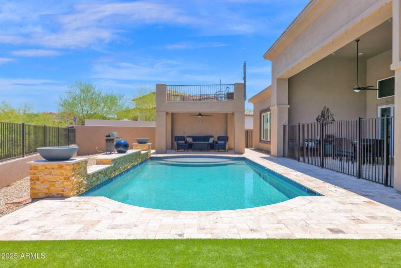 64-web-or-mls-P1235436