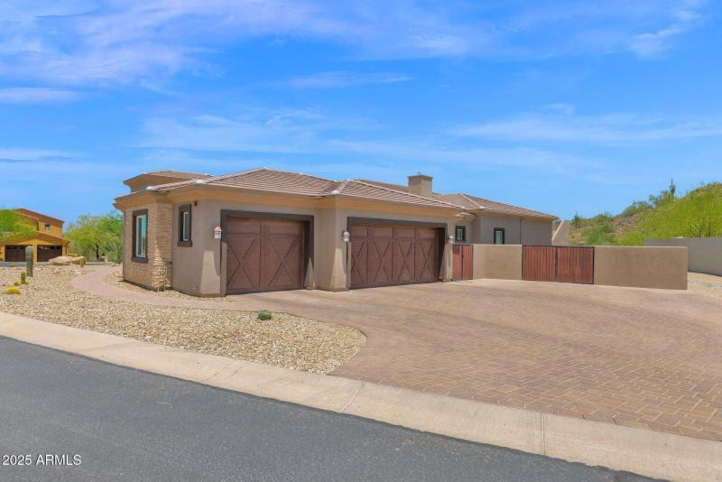 75-web-or-mls-P1235447