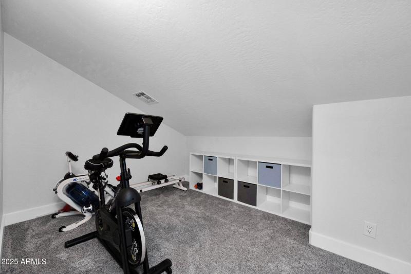 Bonus Room Office/Den