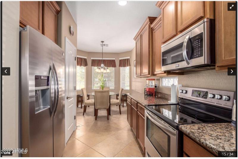 66EBE0B2-6959-4CE6-A9BF-344B75055E20