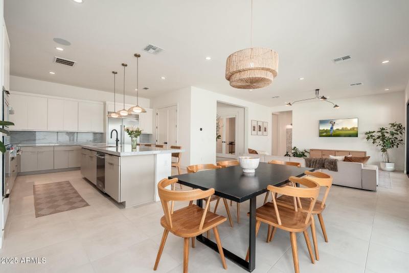 21946 E Via De Arboles - 12