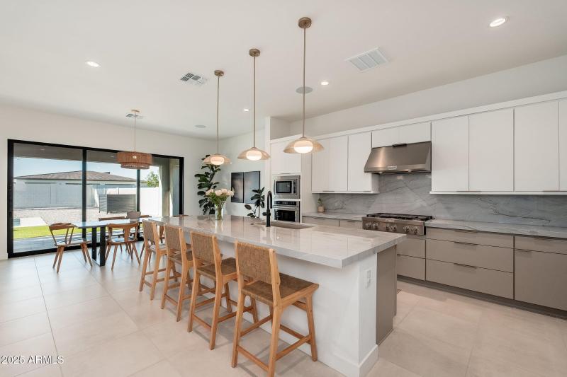 21946 E Via De Arboles - 14