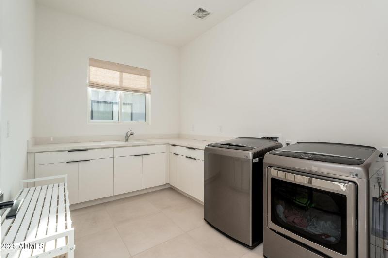 21946 E Via De Arboles - 37