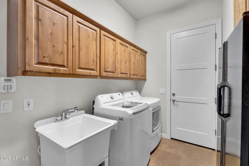 Spacious laundry room