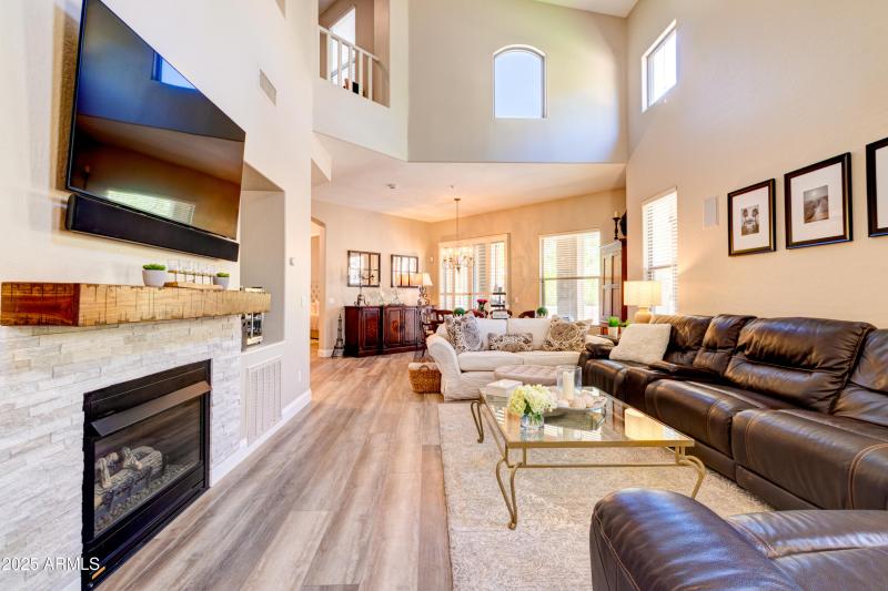 Incredible Family room