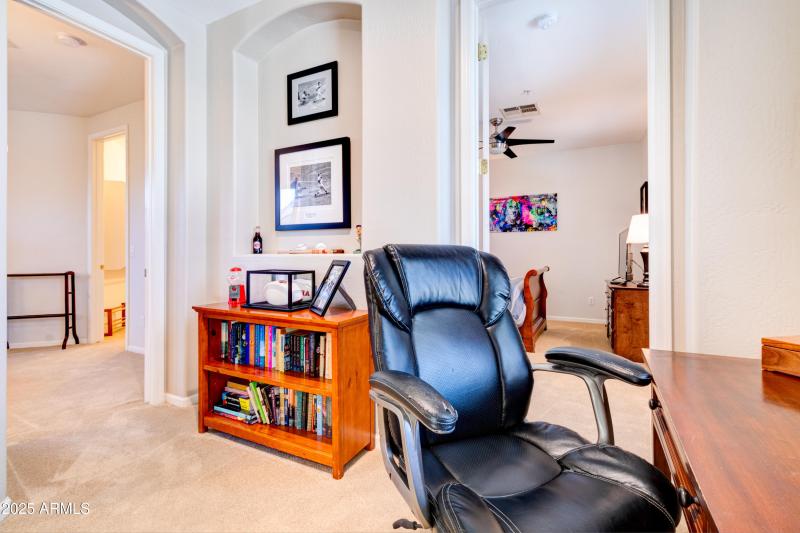 Drop areas Tech center / work space