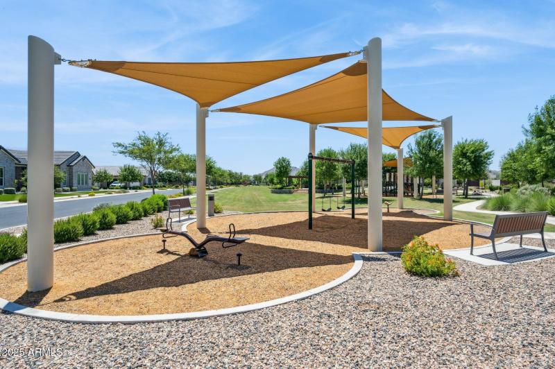 82-web-or-mls-19910-e-vallejo-st