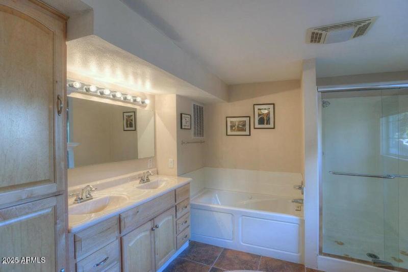 20171206152753015709000000-o